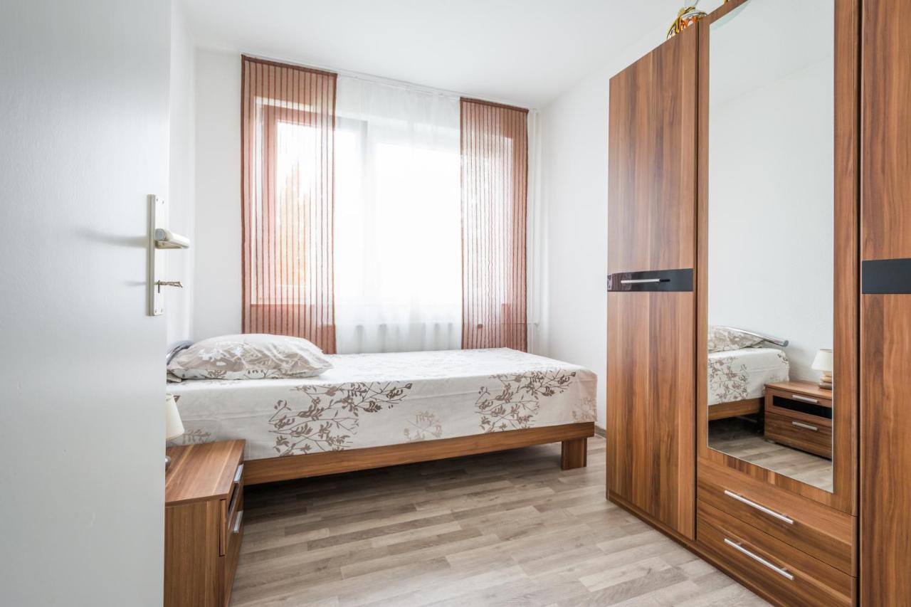 Anyroomdirect Private Apartments Near Hannover Exhibition Room Agency Ngoại thất bức ảnh